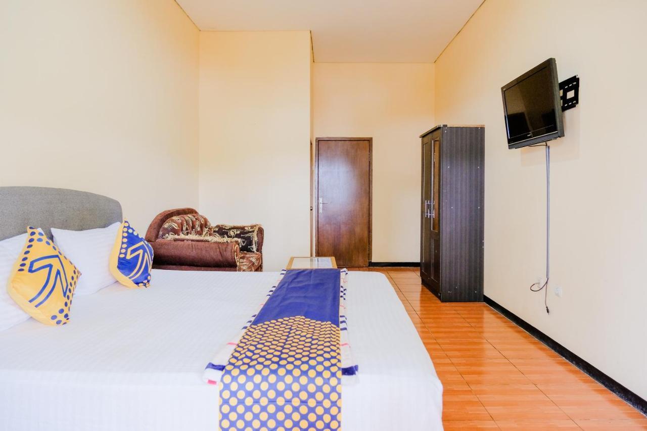 Ngebel Spot On 2448 Hotel Tlogorejo 2 מראה חיצוני תמונה