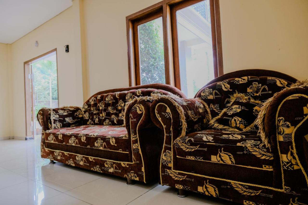Ngebel Spot On 2448 Hotel Tlogorejo 2 מראה חיצוני תמונה